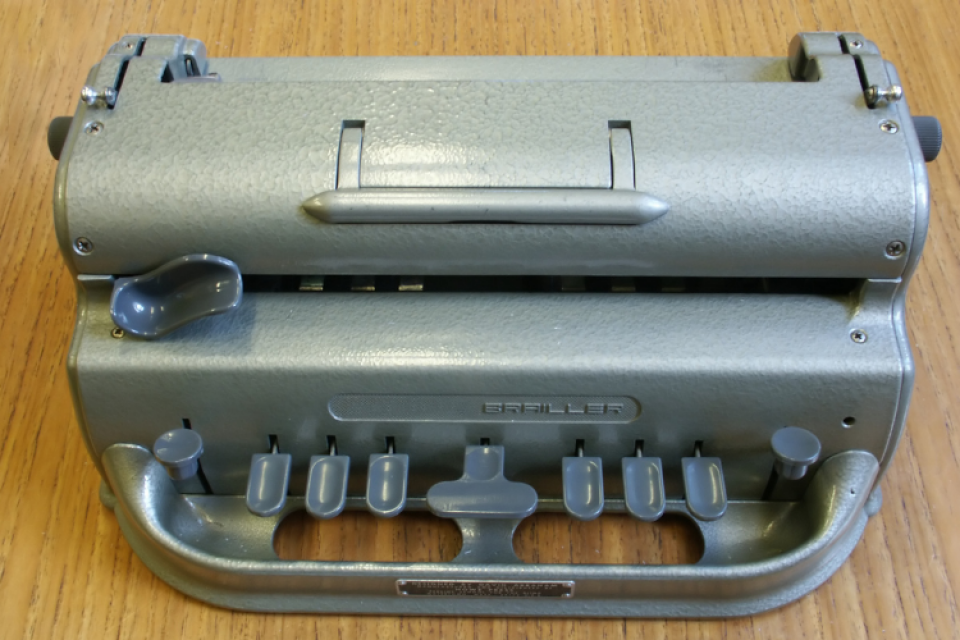 Brailletypmachine
