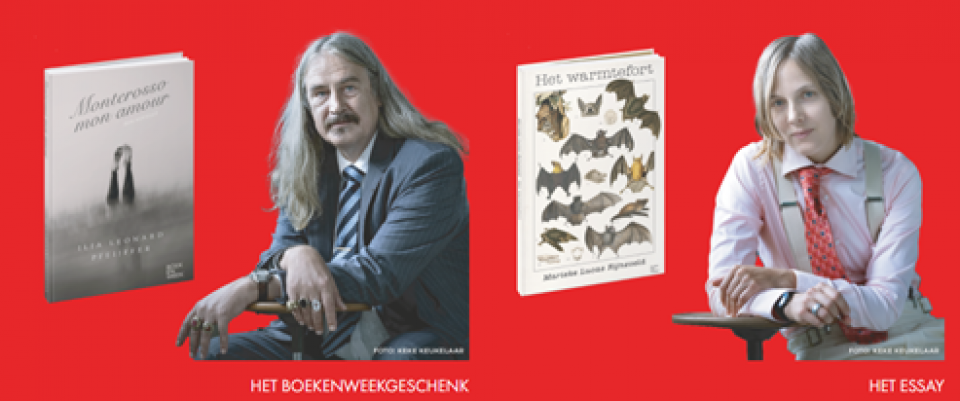 Ilja Leonard Pfeijffer en Marieke Lucas Rijneveld met het Boekenweekgeschenk en -essay